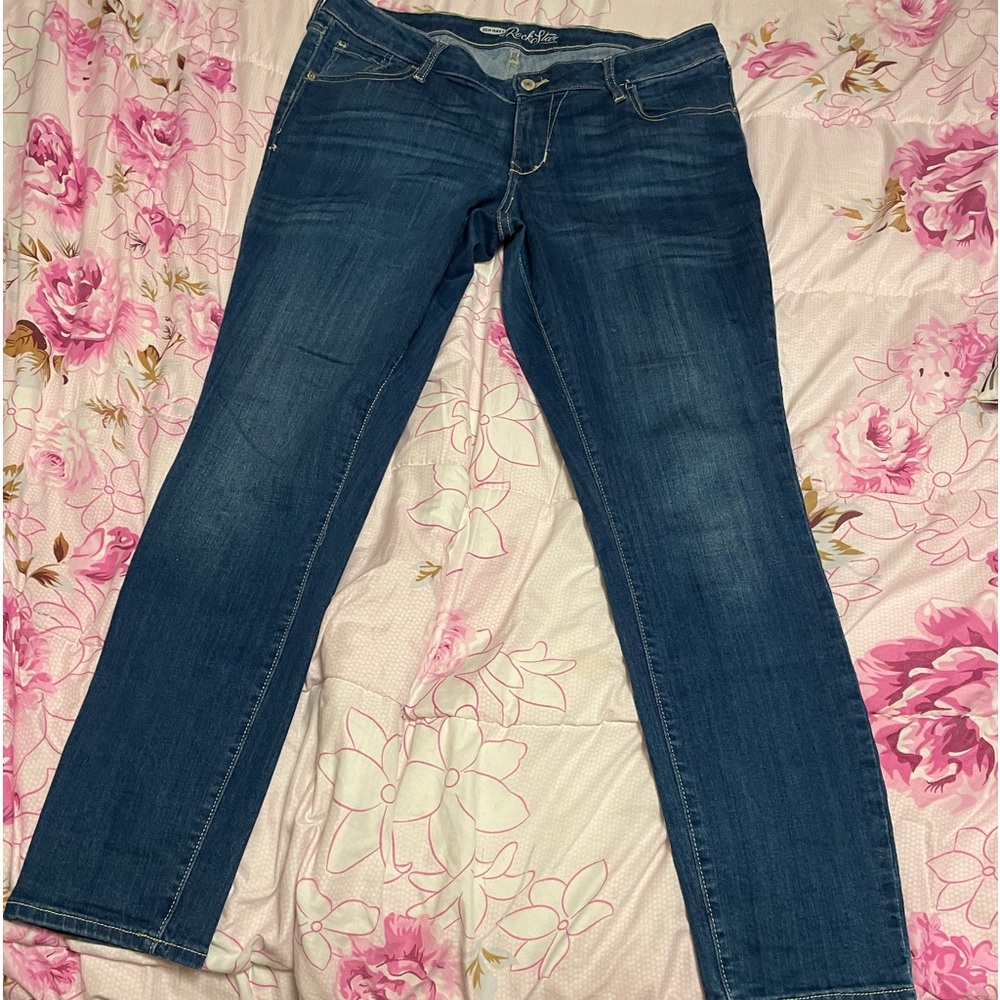 Old Navy Rockstar jeans size 16